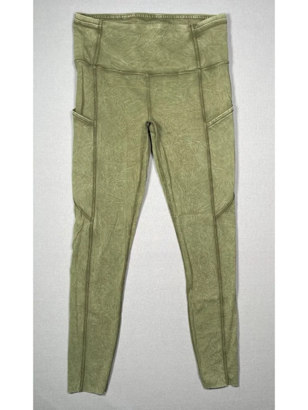 Lululemon Fast and Free High Rise Ice Dye Green Tight Leggings - Women Size 6